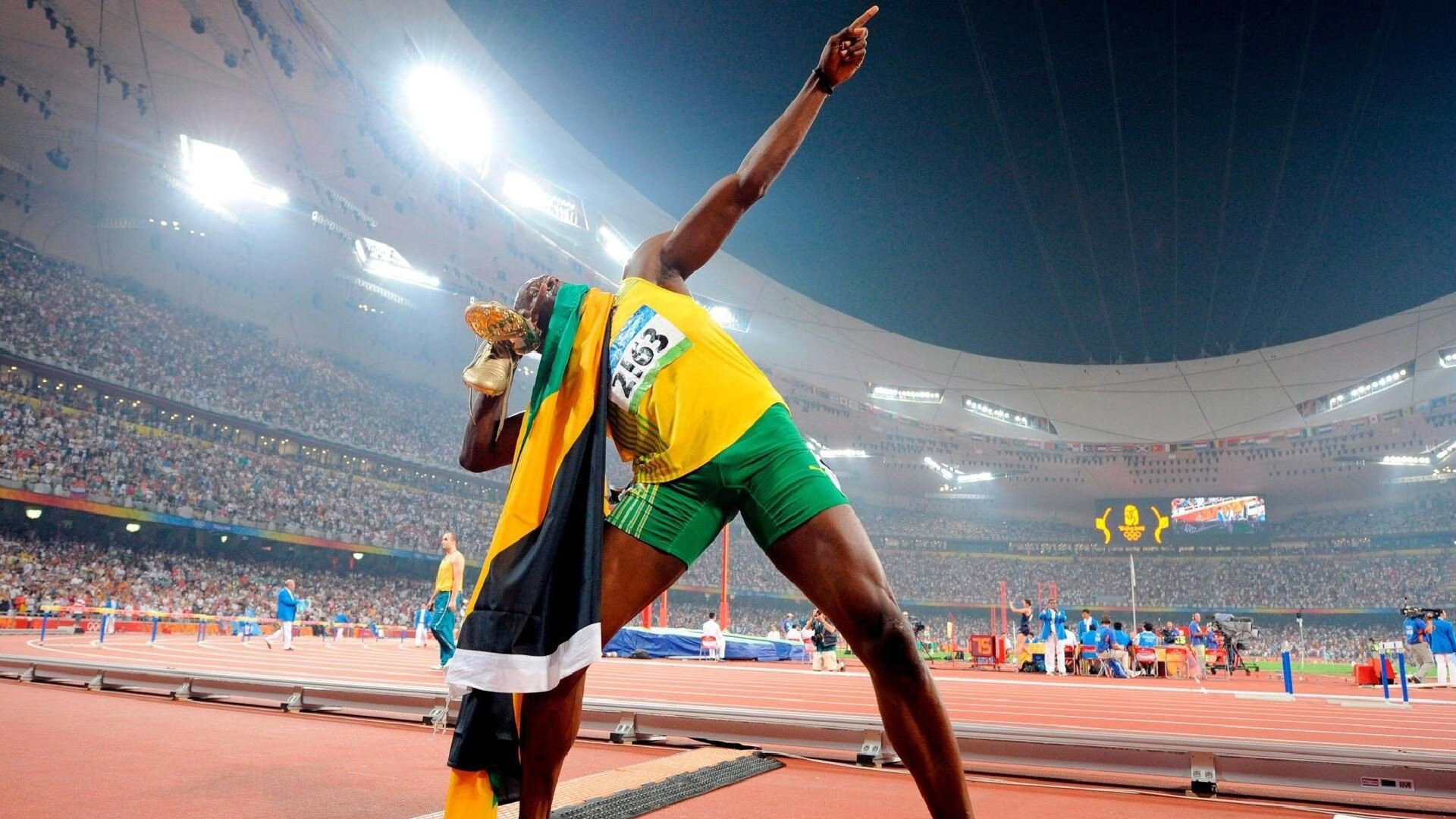 体育公益携手同行，助力乡村儿童圆梦绿茵场